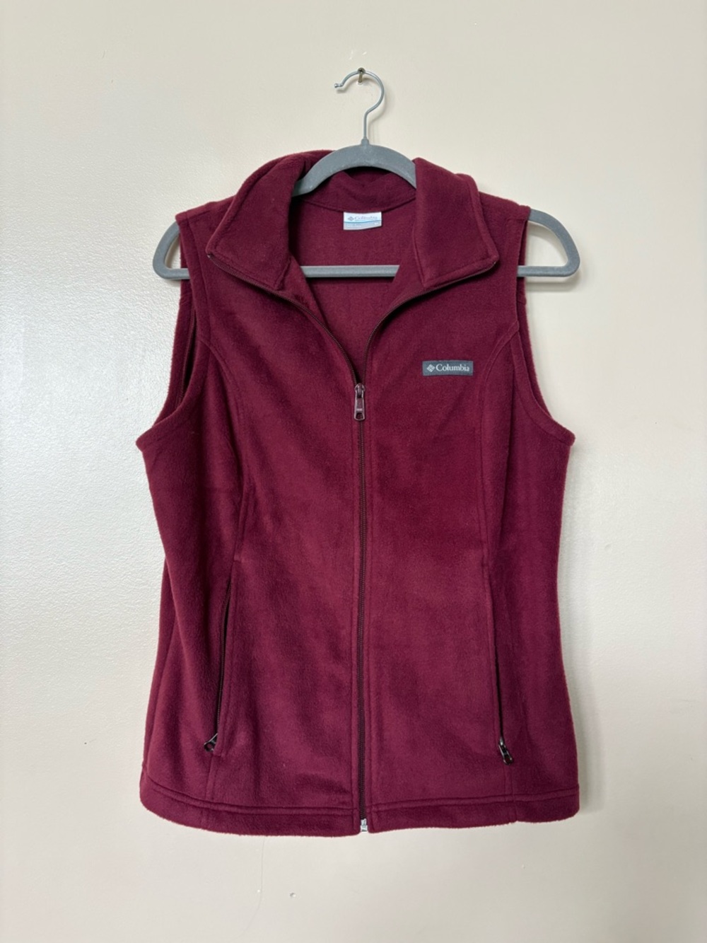Columbia Women's Maroon Fleece Vest - Full Zip Stand Collar